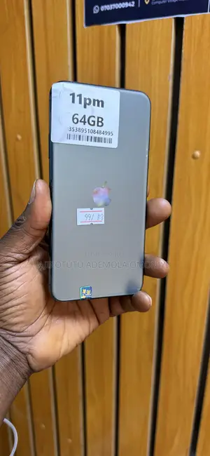 Apple iPhone 11 Pro Max 64 GB Gray