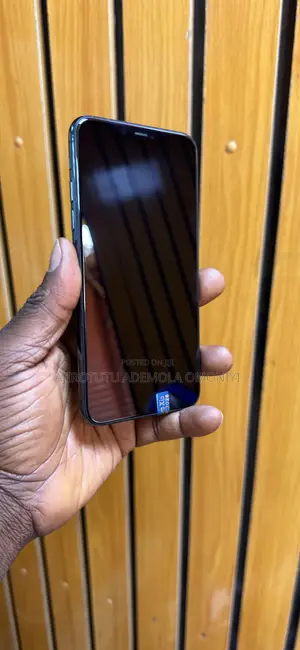 Apple iPhone 11 Pro Max 64 GB Gray