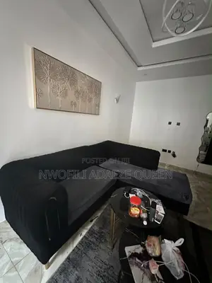 Very Clean L-Shaped Chair for Sale in Abuja