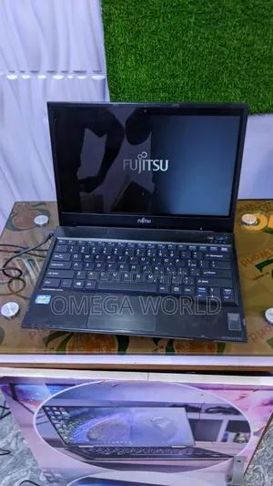 Laptop Fujitsu Lifebook SH792 8GB Intel Core i7 HDD 320GB