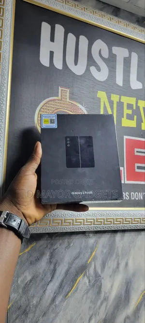 New Samsung Galaxy Z Fold 5 256 GB Black