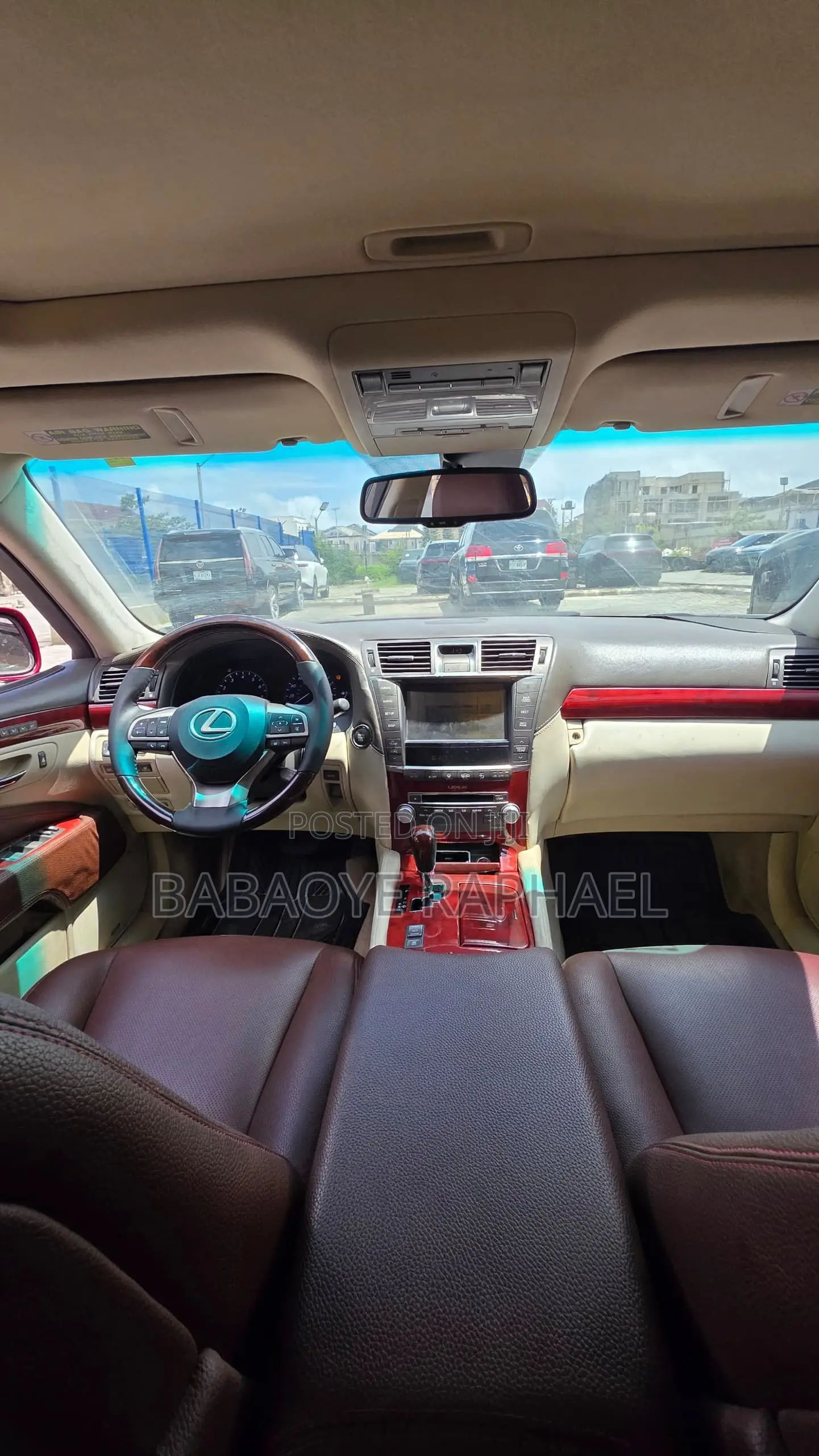Lexus LS 2011 Red