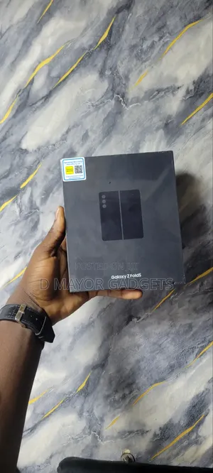 New Samsung Galaxy Z Fold 5 256 GB Blue