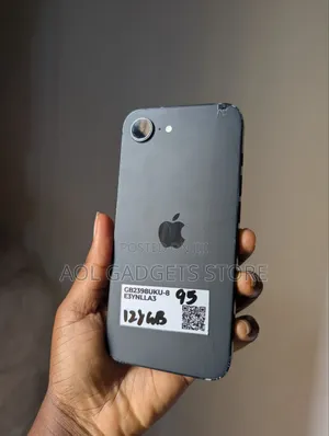Apple iPhone 16e 128 GB Black