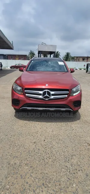 Mercedes-Benz GLC-Class 2016 Red