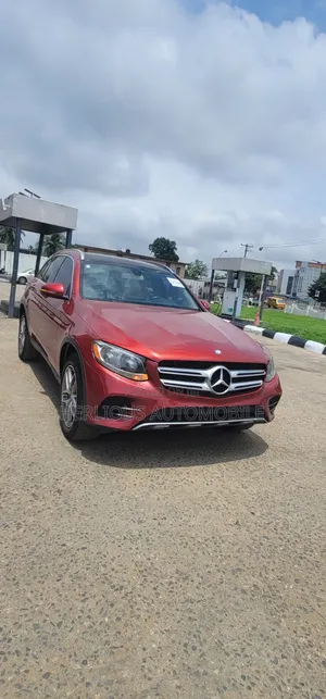Mercedes-Benz GLC-Class 2016 Red