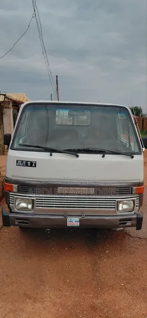 Toyota Dyna 100