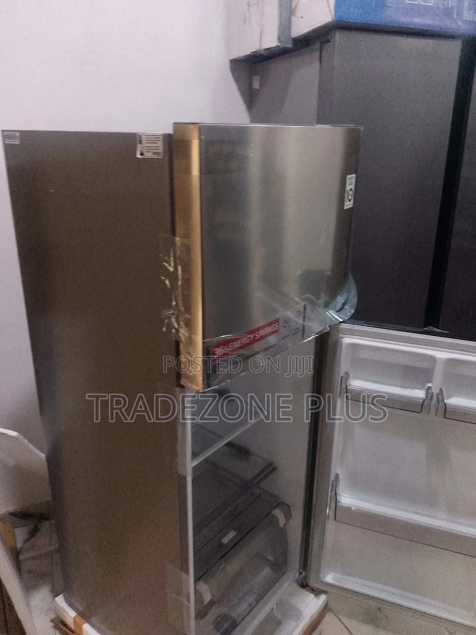 LG 260 Litres Double Door Refrigerator