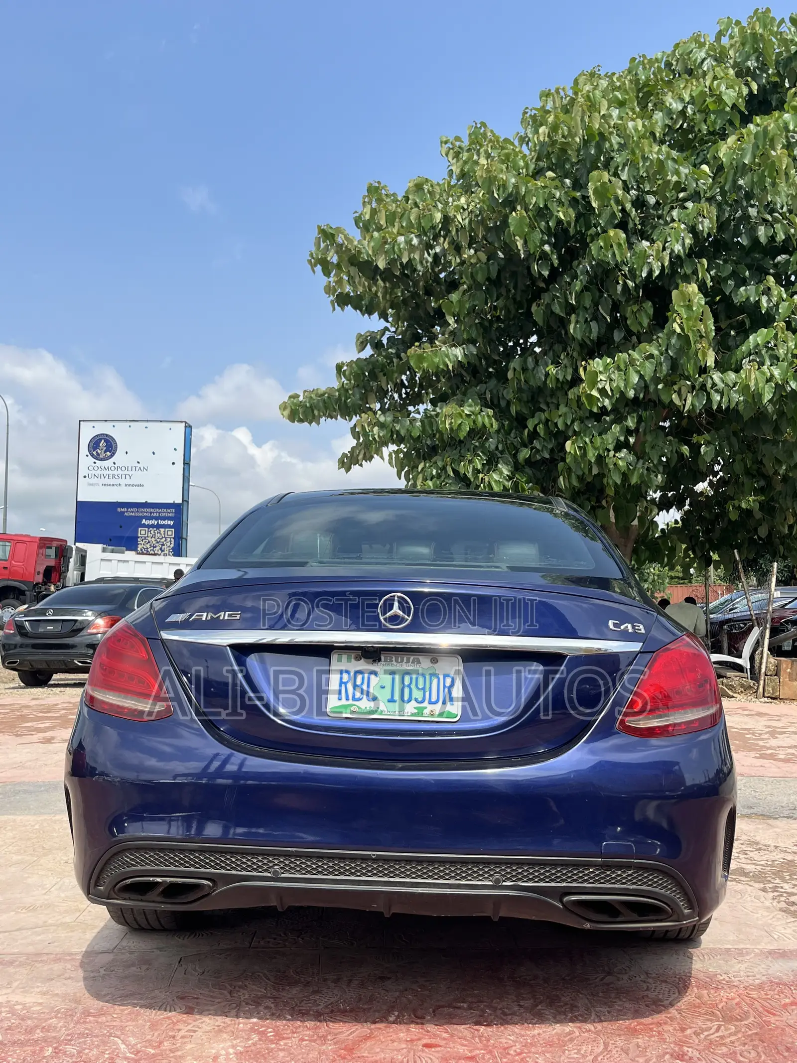 Mercedes-Benz C-Class 2015 Blue