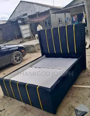 Bed Fram F