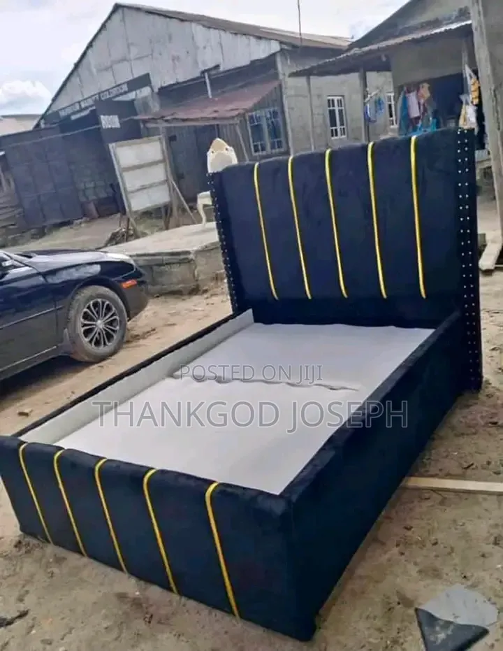 Bed Fram F