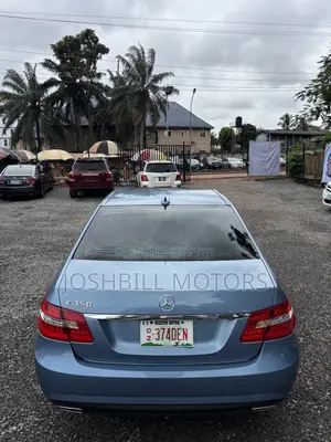 Mercedes-Benz E-Class 2011 Blue