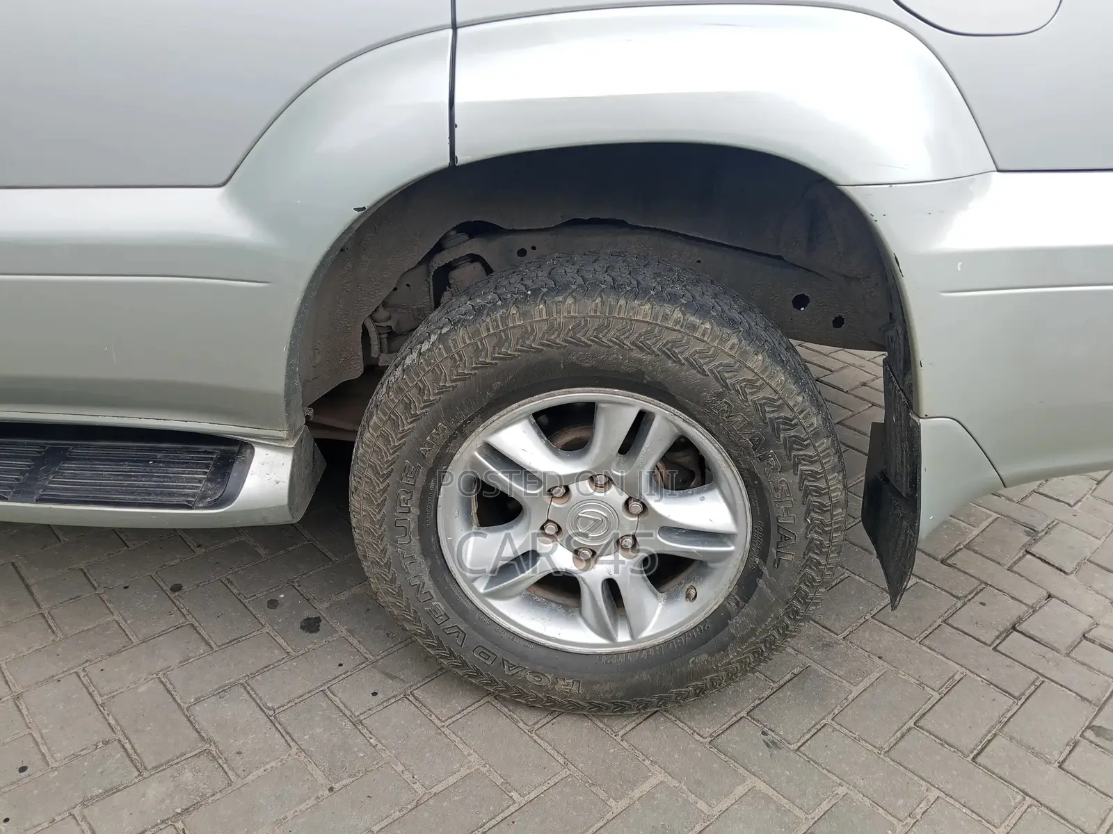 Lexus GX 2005 Silver