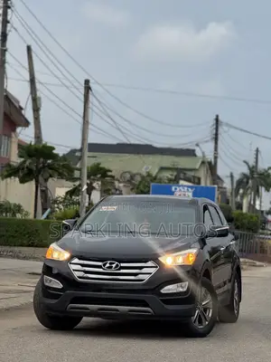 Hyundai Santa Fe 2013 Black