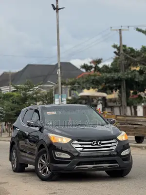 Hyundai Santa Fe 2013 Black