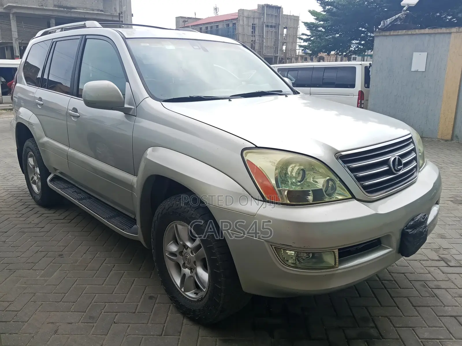 Lexus GX 2005 Silver