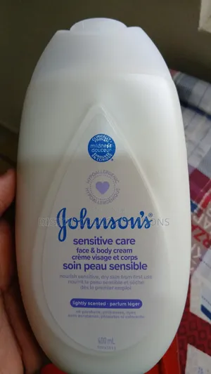 Johnson's Face and Body Sensitive Care Skin Lotion