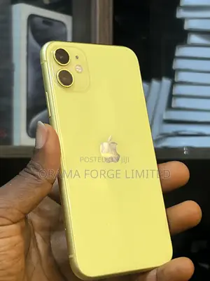 Apple iPhone 11 64 GB Yellow