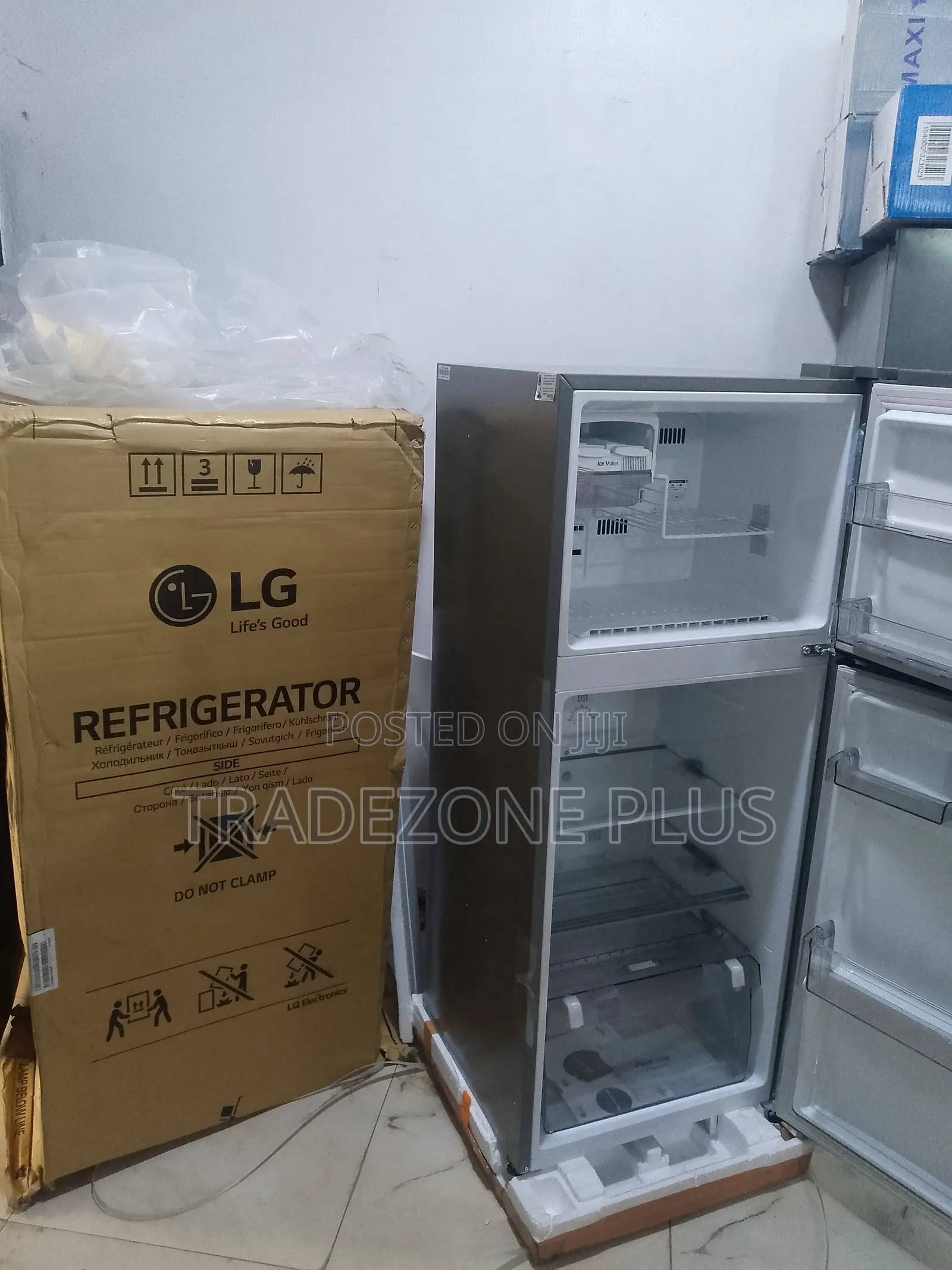 Premium LG GL-C252SLBB 260L Double Door Refrigerator