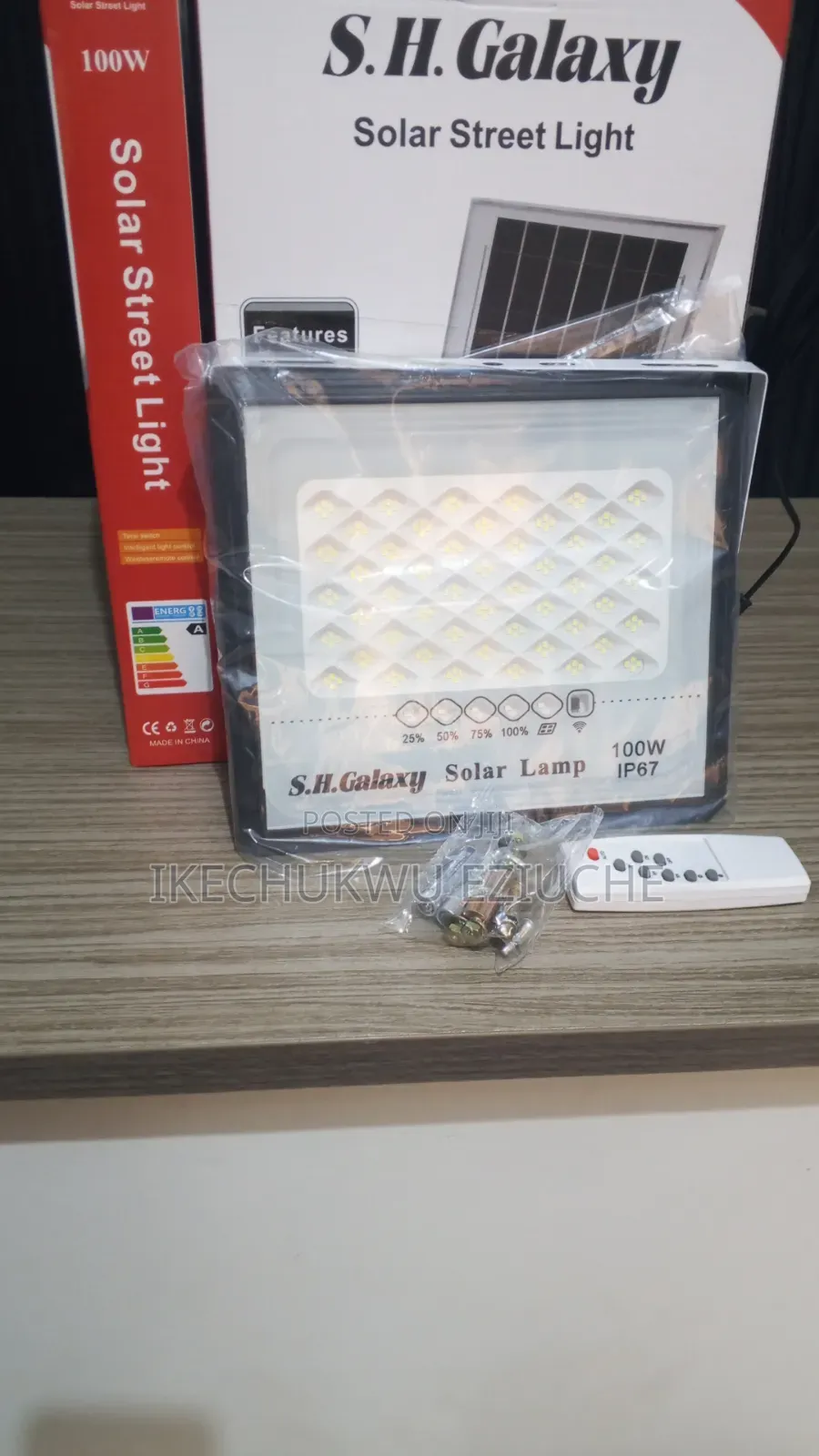 100w Galaxy Solar Flood Light