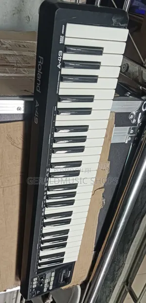Uk Used Roland a-49 Midi