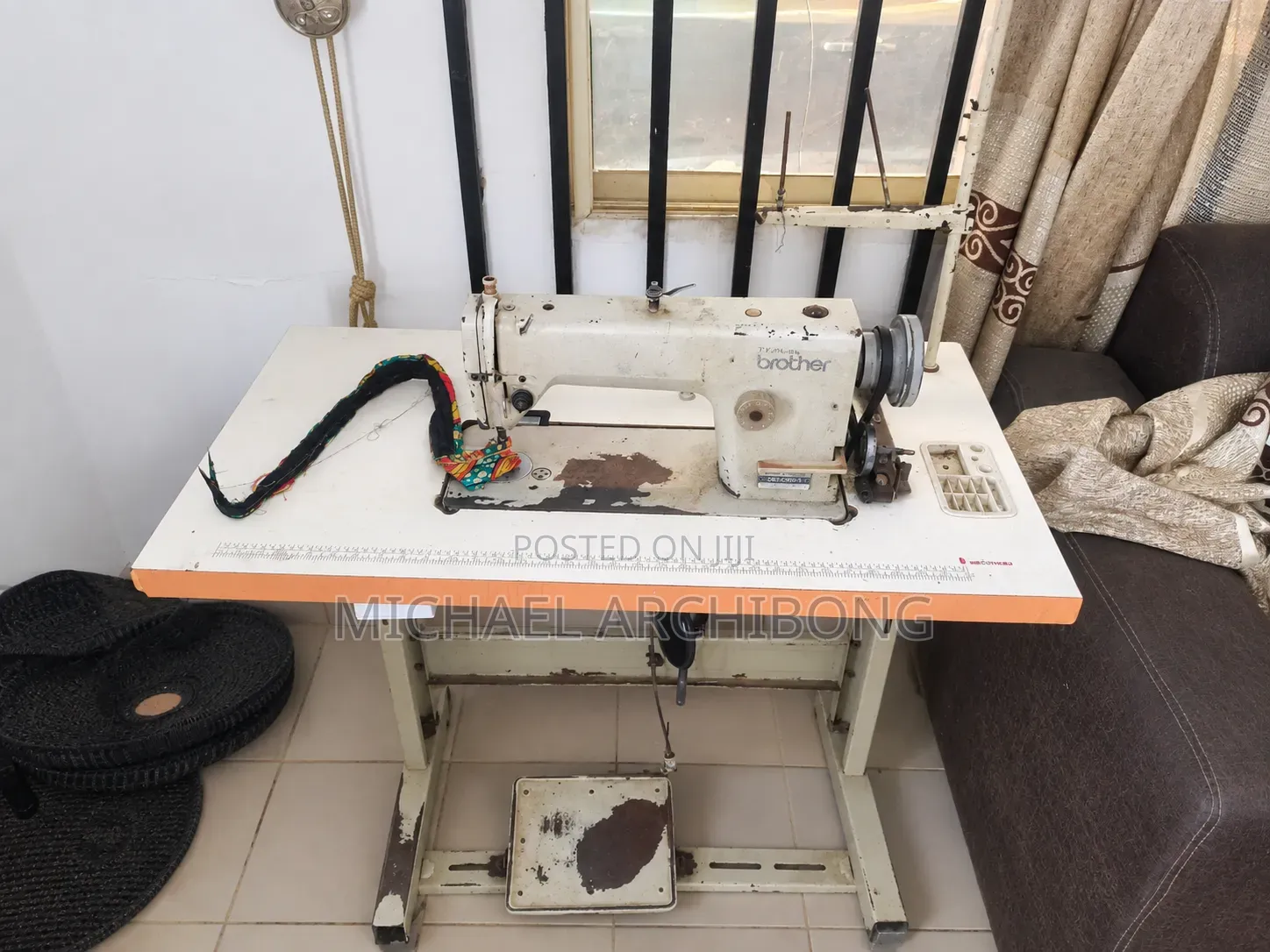 Industrial Sewing Machine