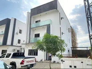 5bdrm Duplex in Jahi for sale