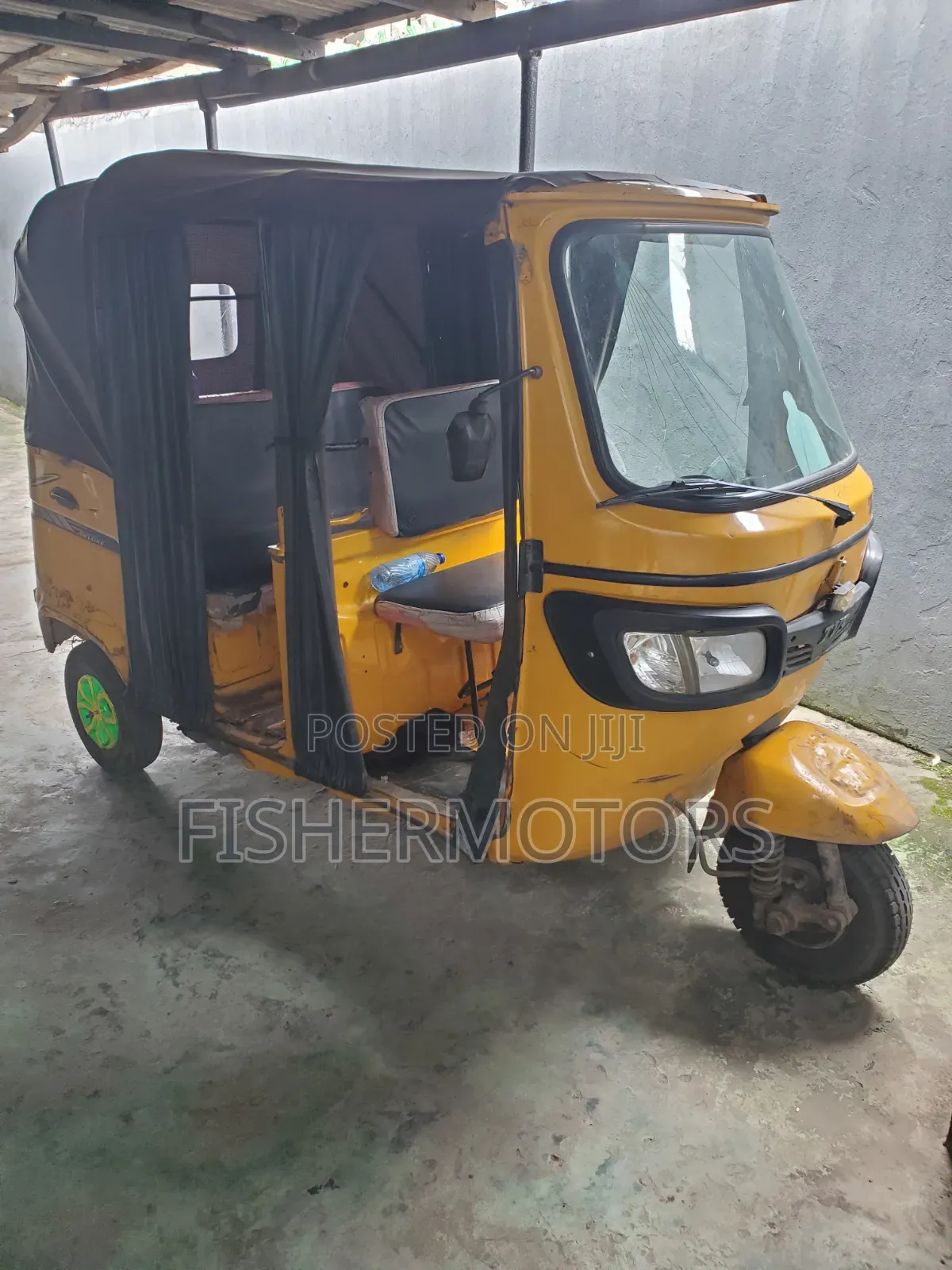 TVS King Deluxe Plus iTouch Start 2024 Yellow