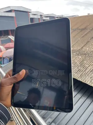 Apple iPhone XR 64 GB Gray