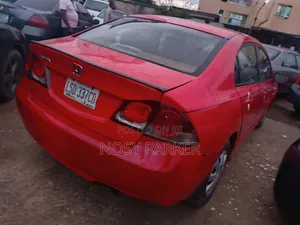 Honda Civic 2008 Red