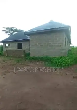 6bdrm Block of Flats in Ore Village, Lagelu for sale