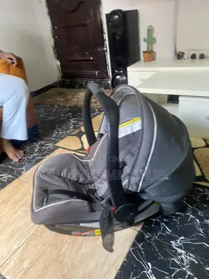 Graco Snuggle Lock