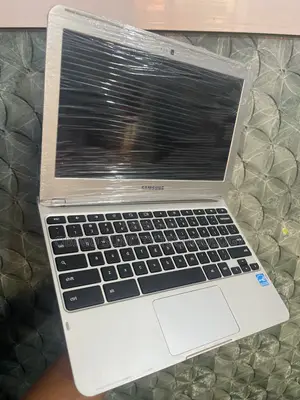 Laptop Samsung Chromebook Pro 4GB Intel Pentium SSD 32GB