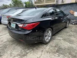 Hyundai Sonata 2013 Black
