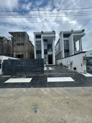5bdrm Duplex in Ikota for sale