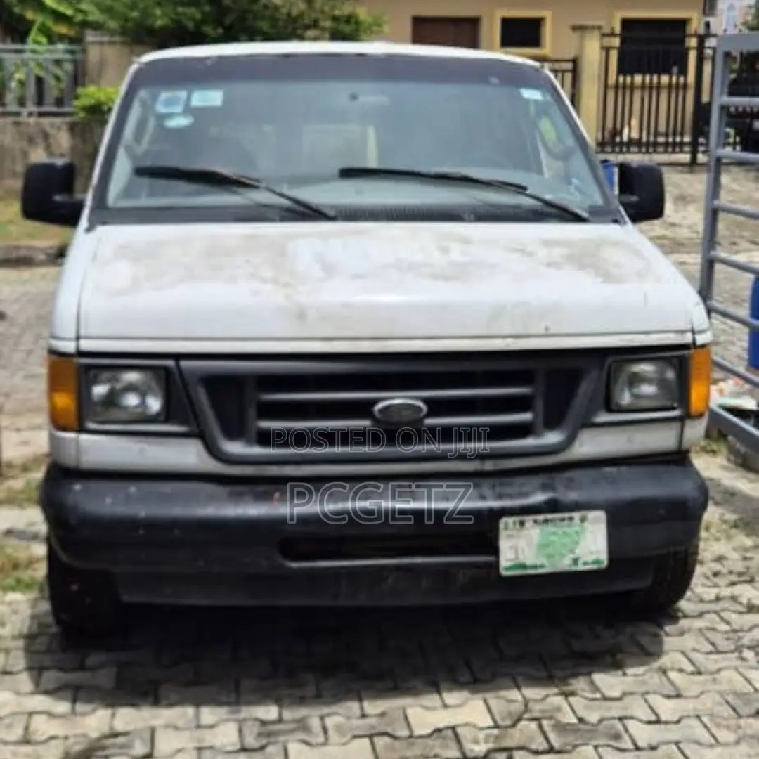 Ford E250 2003 White