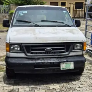 Ford E250 2003 White