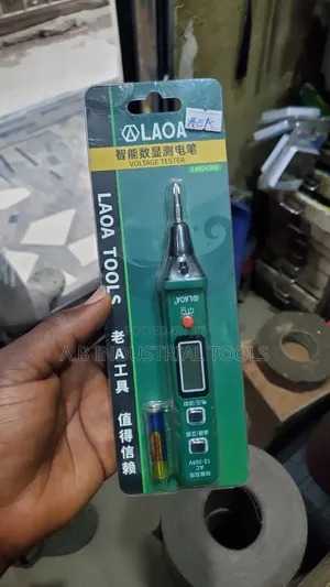 Green LAOA Intelligent Digital Voltage Tester Pen (Model LA824300)