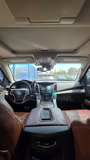 Cadillac Escalade 2015 Black