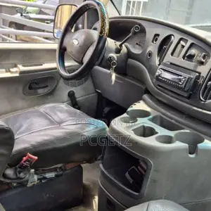 Ford E250 2003 White