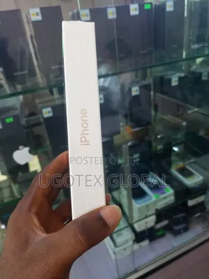 New Apple iPhone 16 Pro Max 256 GB Purple