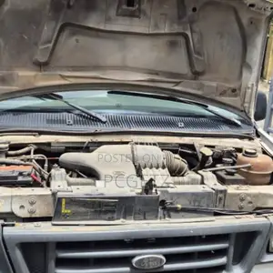 Ford E250 2003 White