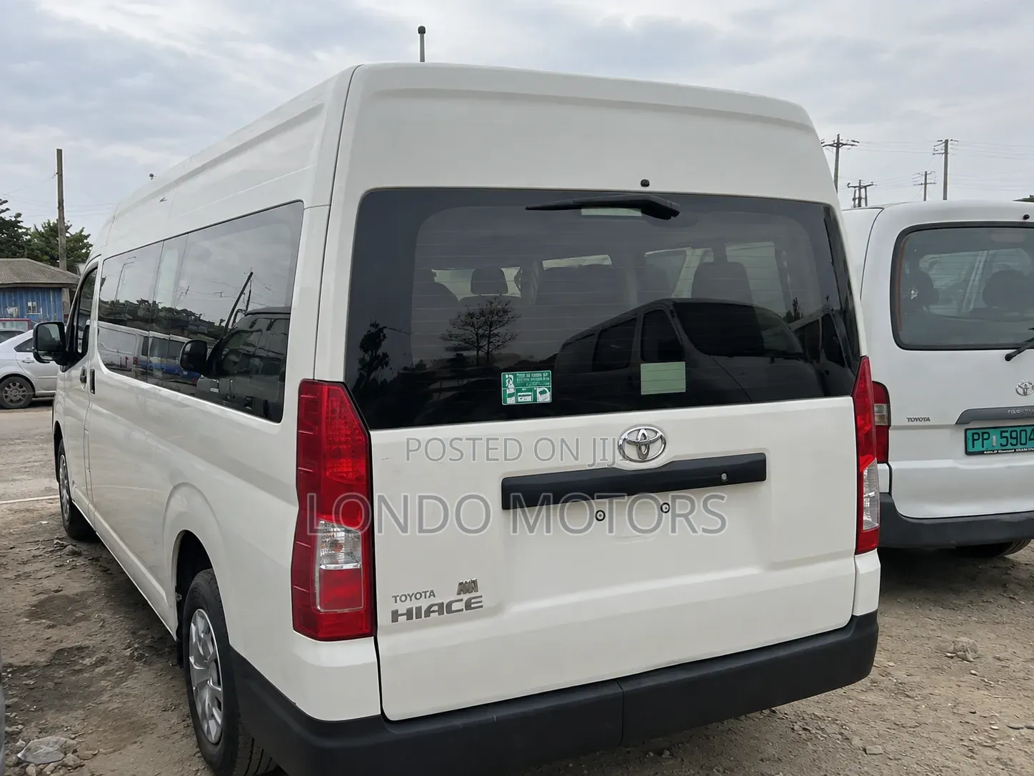 Toyota HiAce 2024 White