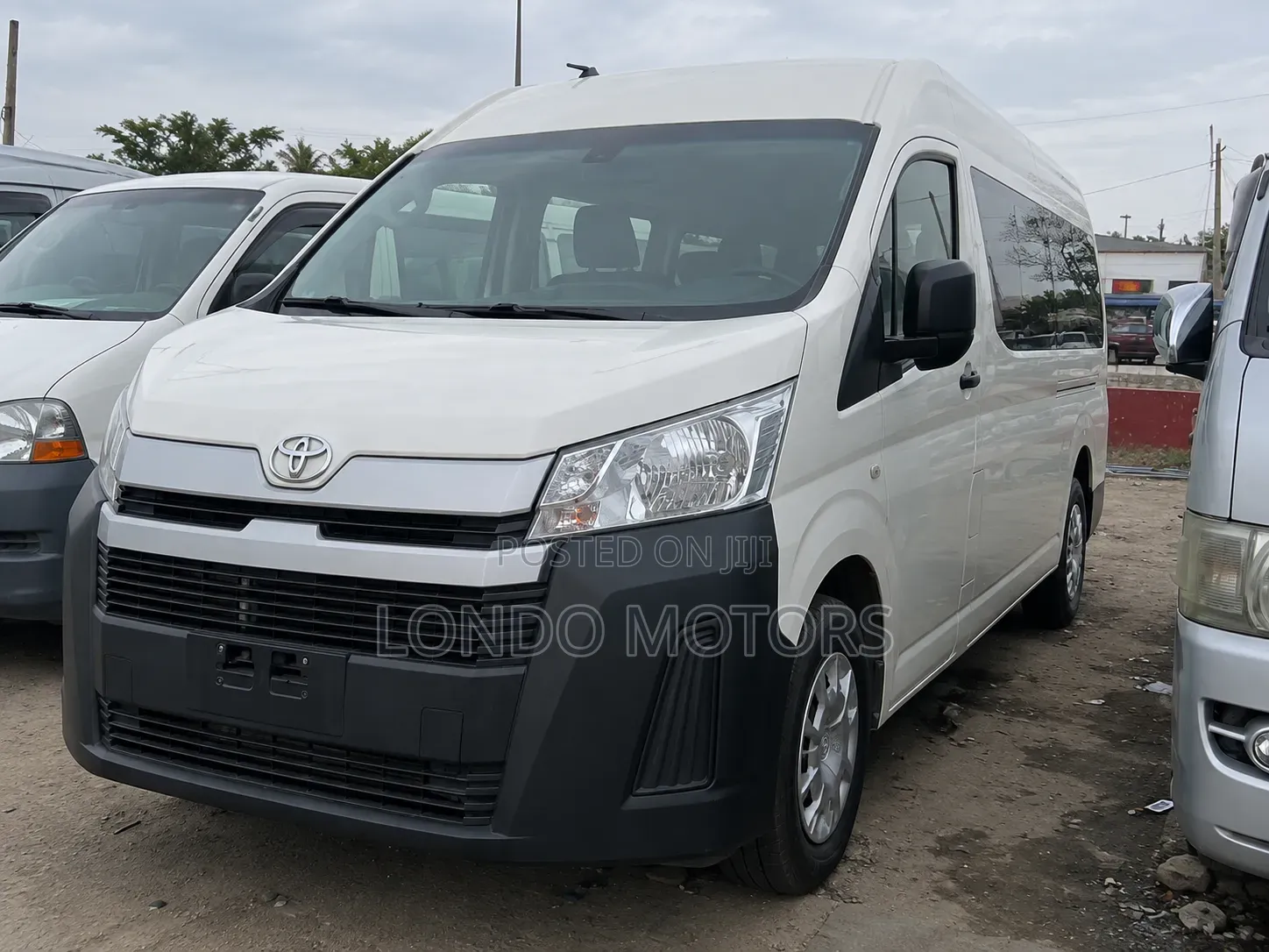 Toyota HiAce 2024 White