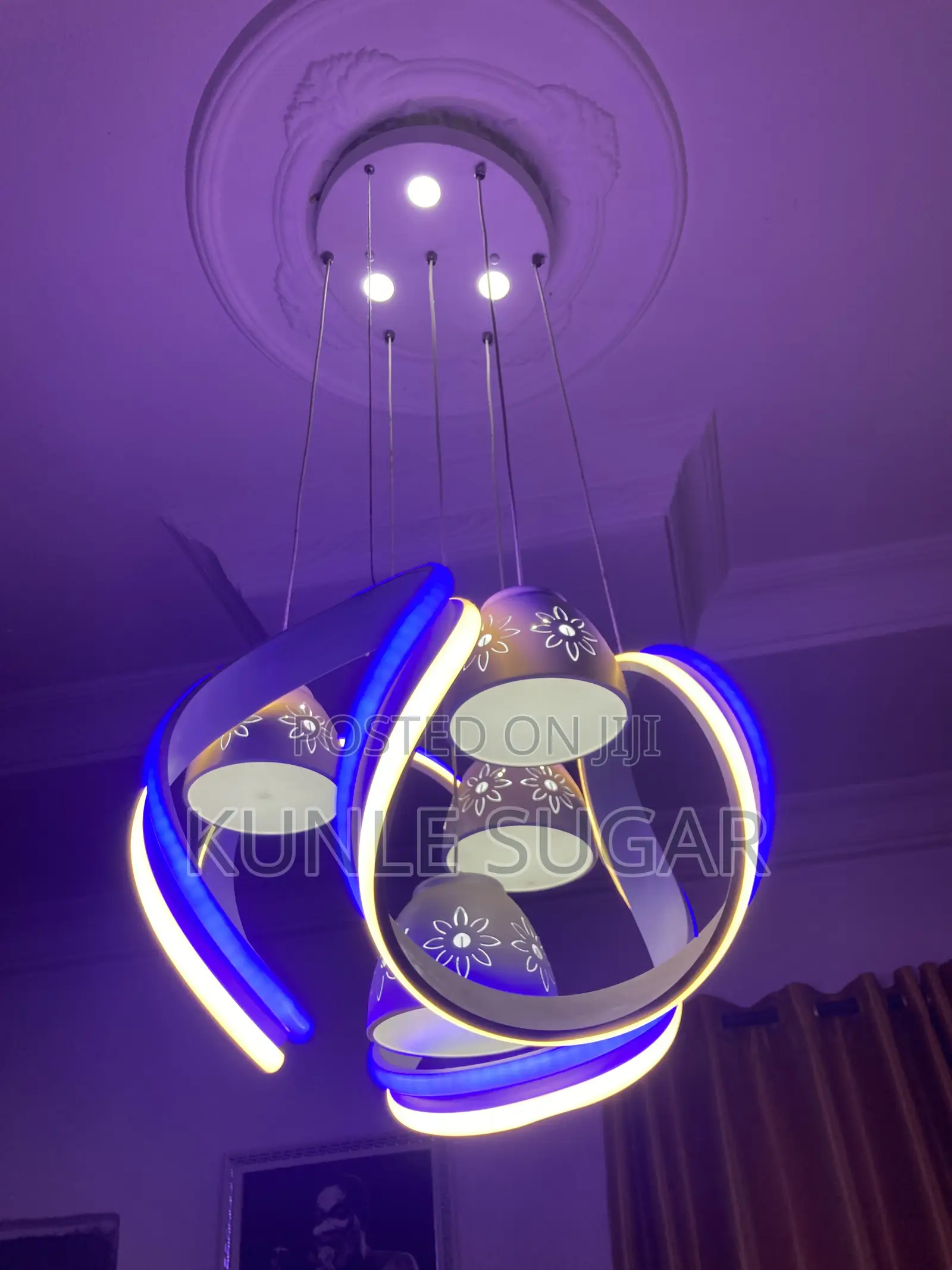 Beautiful Modern LED Ring Chandelier – Multi-Color Light