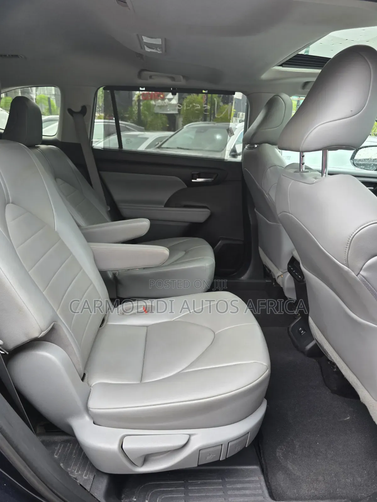 Toyota Highlander 2021 Blue