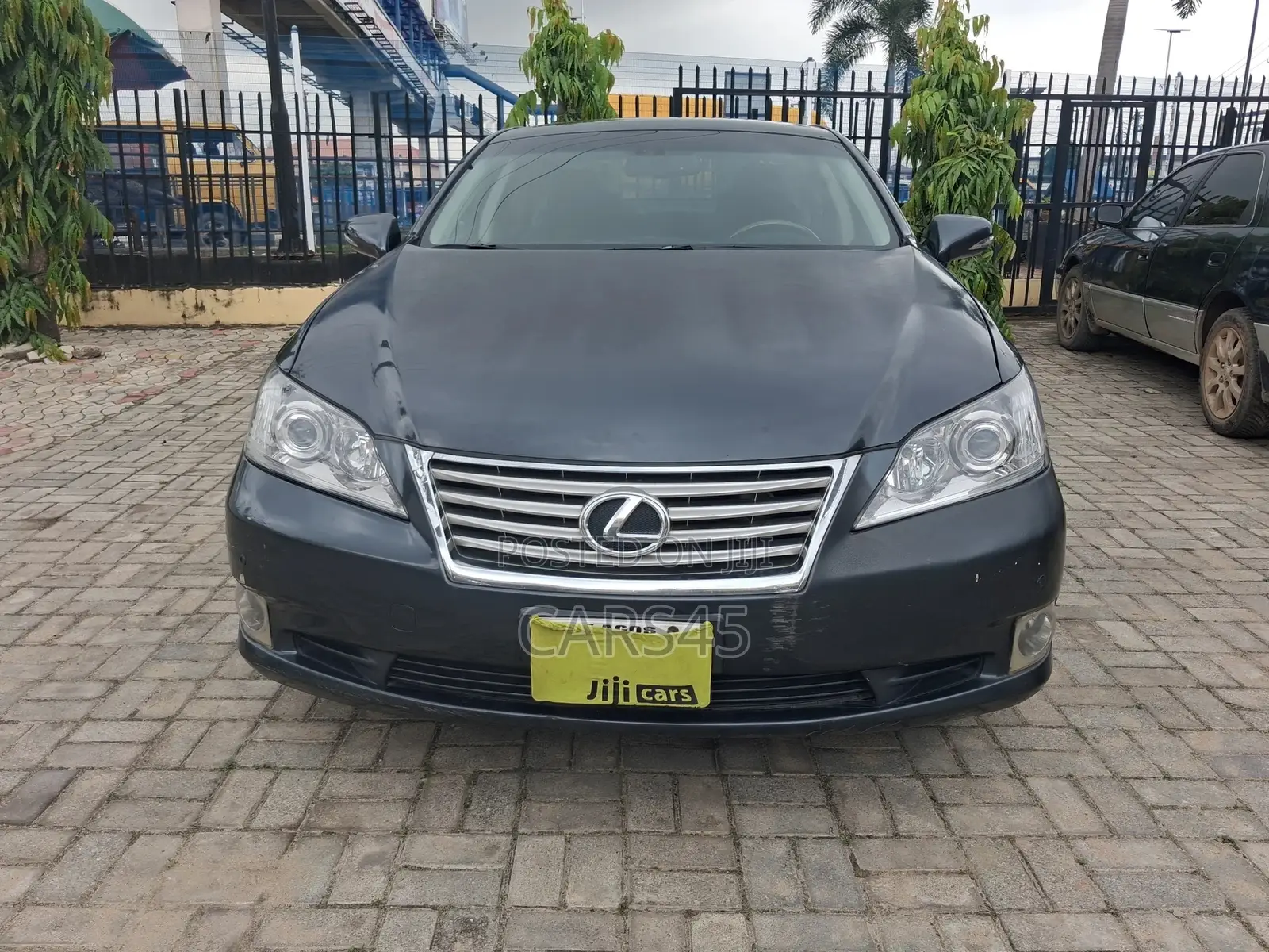 Lexus ES 350 2010 Gray
