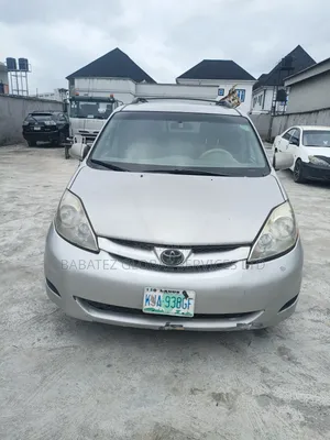 Toyota Sienna 2008 Silver