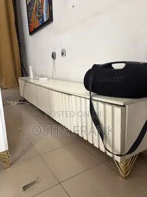 7ft Long Modern TV Stand
