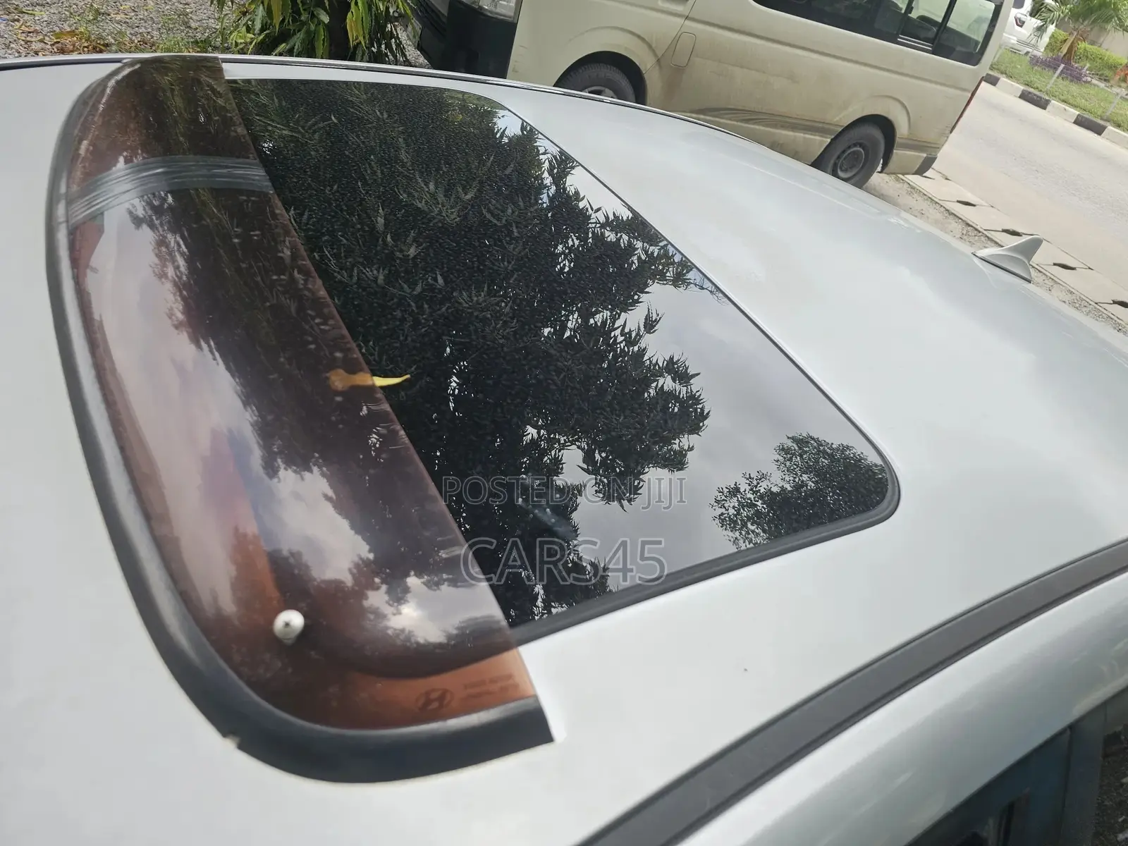Hyundai Sonata 2011 Silver